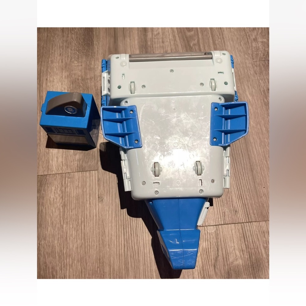 OCTONAUTS Gup W Rescue Reef Playset Working Lights & Rescue Tank Year 2018 - Picture 14 of 15